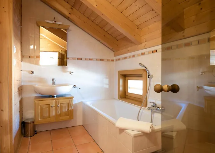 Koralpe Bergglocke Chalet *